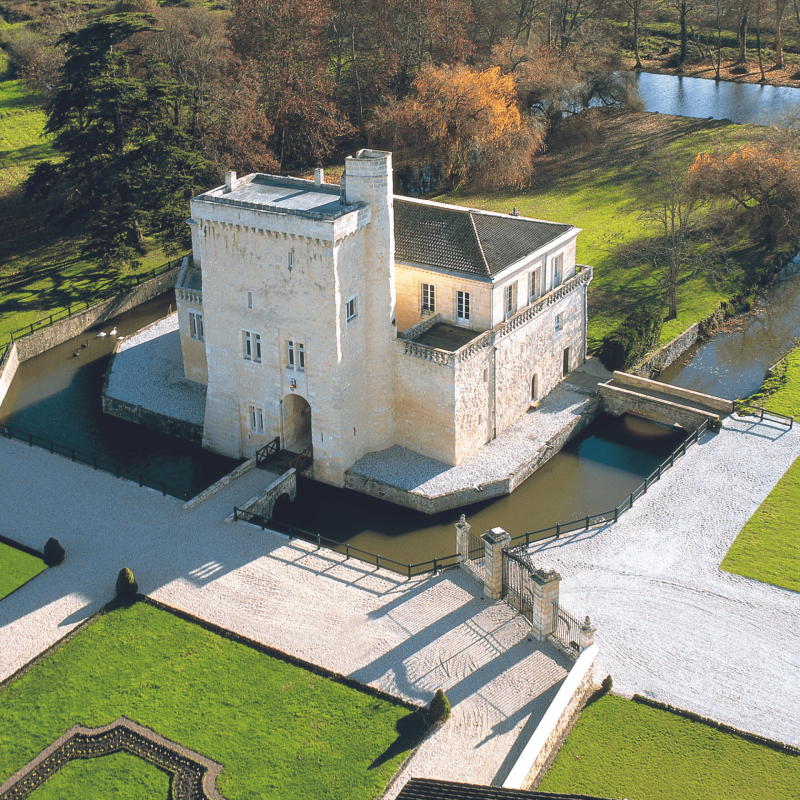 Château La Tour Carnet Blanc 2020 – Image 2